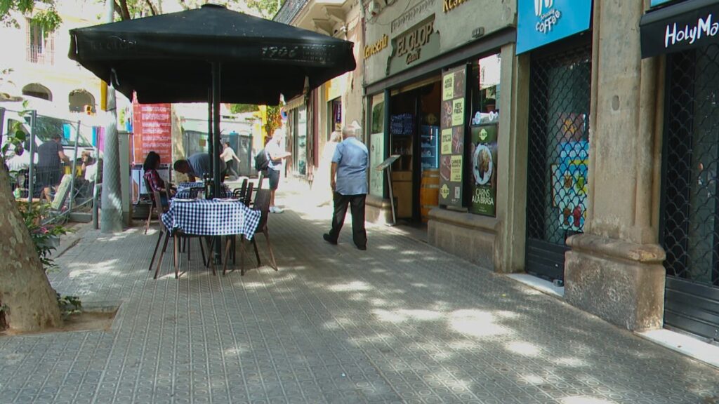terrassa carrer de Val&egrave;ncia