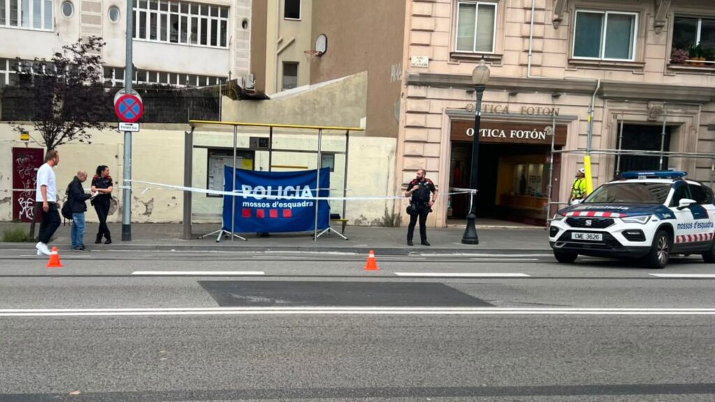Collboni demana endurir penes per tinença d'armes i drogues després d'una altra mort a trets | Jaume Collboni, tiroteig a Barcelona
