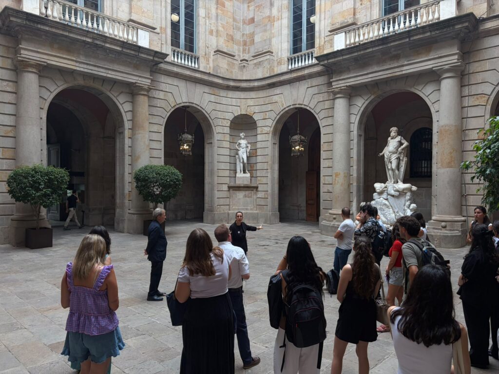 La Llotja de Mar es pot visitar per primera vegada i gratis a partir d'aquest dijous | Cambra de Comerç, edificis històrics, oci, patrimoni cultural, port de Barcelona