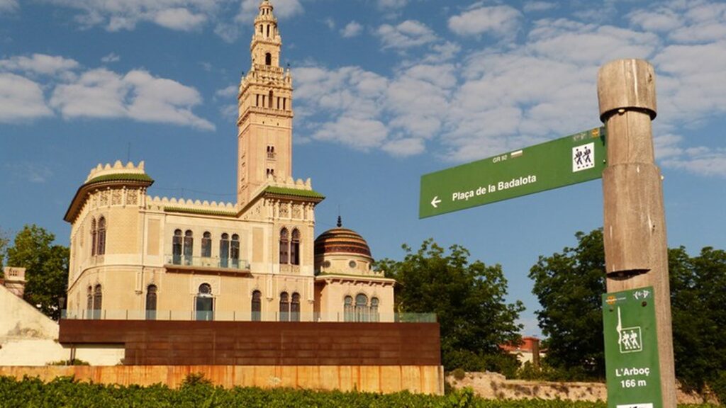 De llacs a mines de sal: els millors plans per sortir de Barcelona sense anar gaire lluny | agenda del cap de setmana