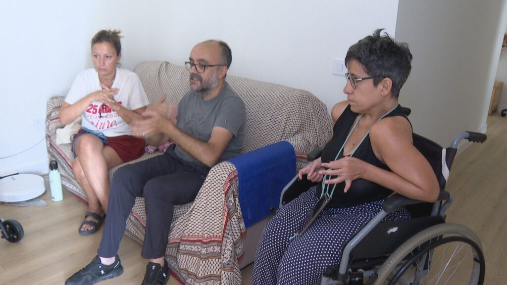 Veïnat de l'Illa Glòries: "No està a l'altura de dignificar l'habitatge públic a Barcelona" | habitatge públic, lloguer
