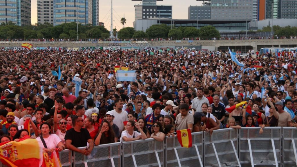 aficionats pantalla gegant mundial Espanya Argentina