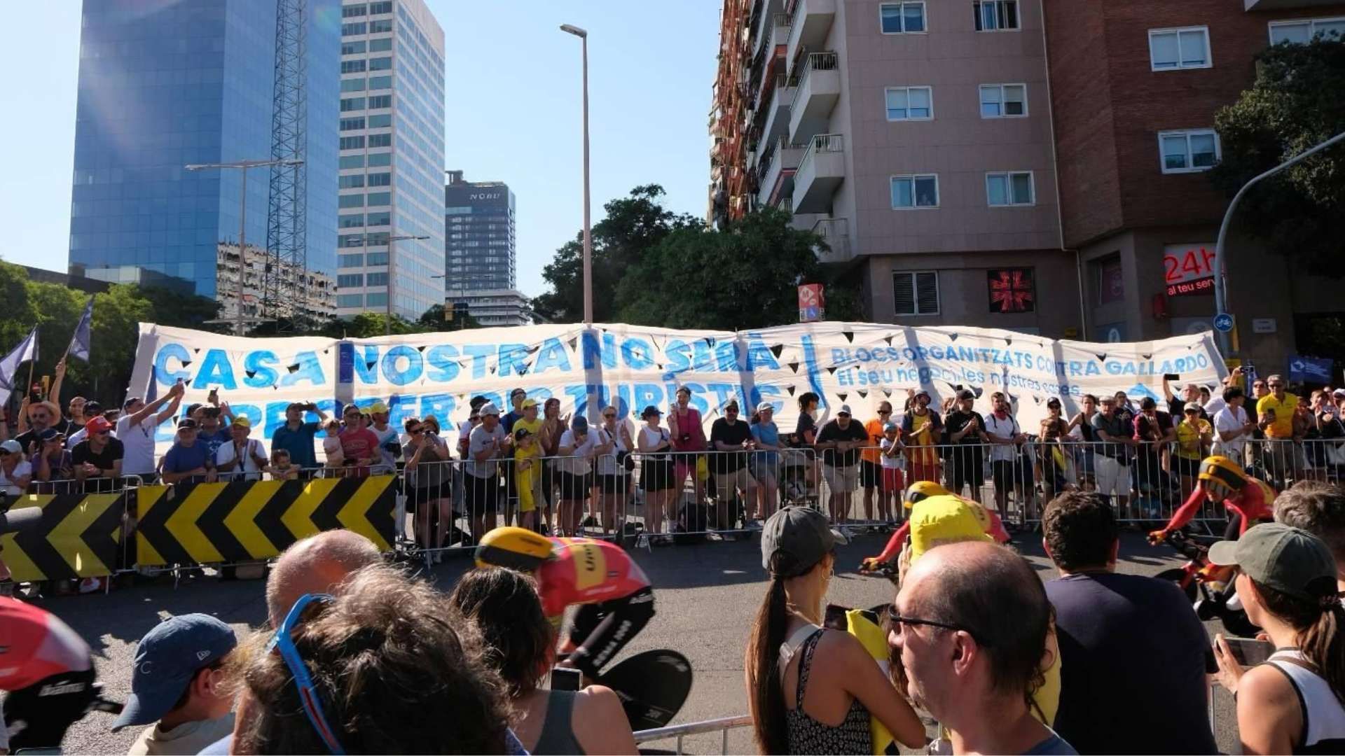 protesta habitatge al Tour de França