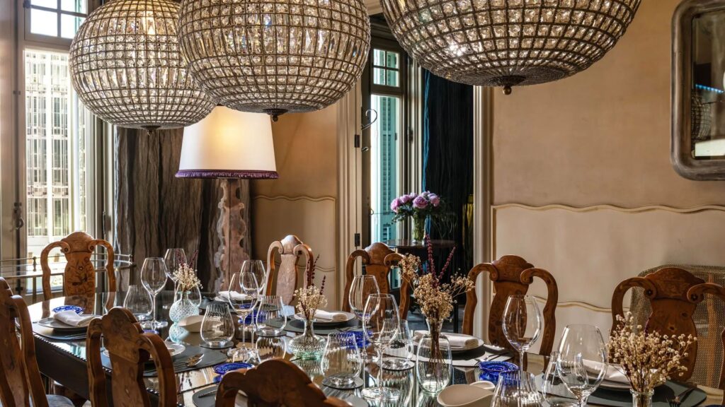 La Casa Batlló obre al públic la tercera planta amb sales privades i experiències gastronòmiques | Antoni Gaudí, arquitectura, cuina, patrimoni arquitectònic