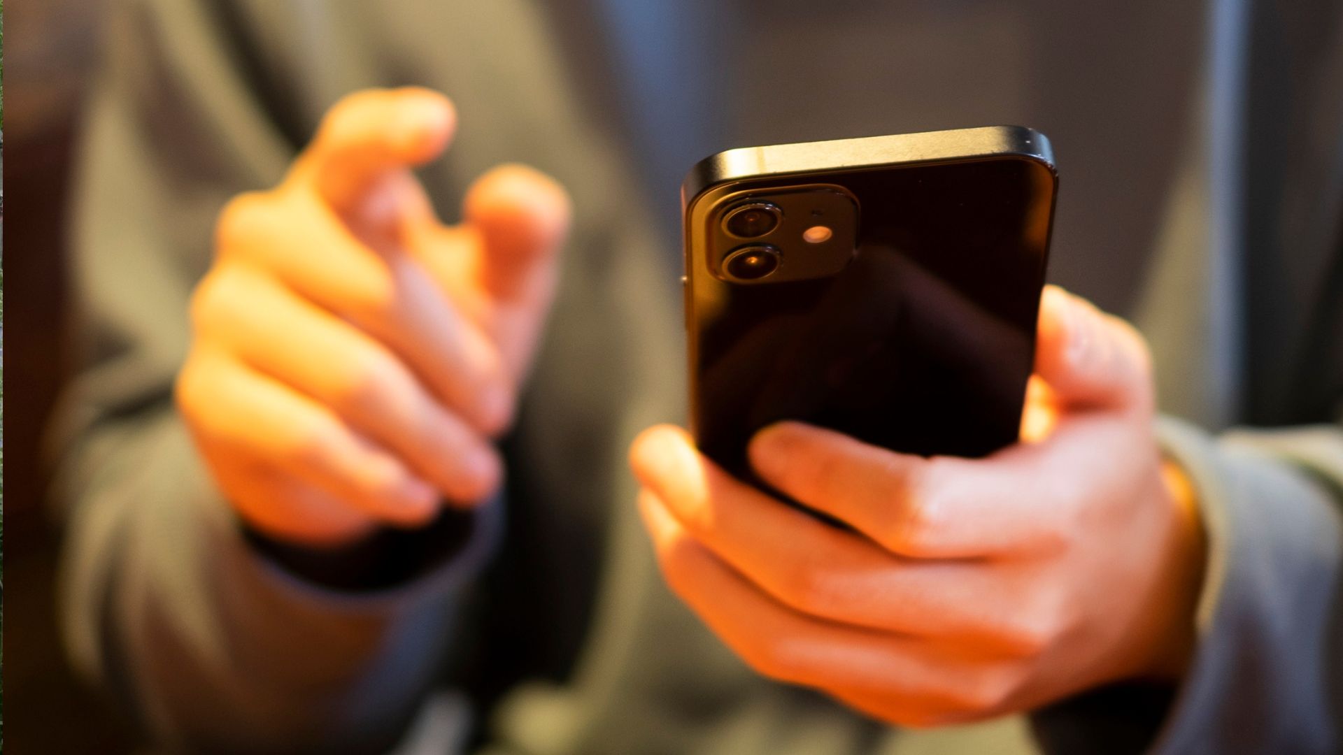 Europa amenaça TikTok amb una multa multimilionària per no protegir els menors | menors, tecnologia, xarxes socials