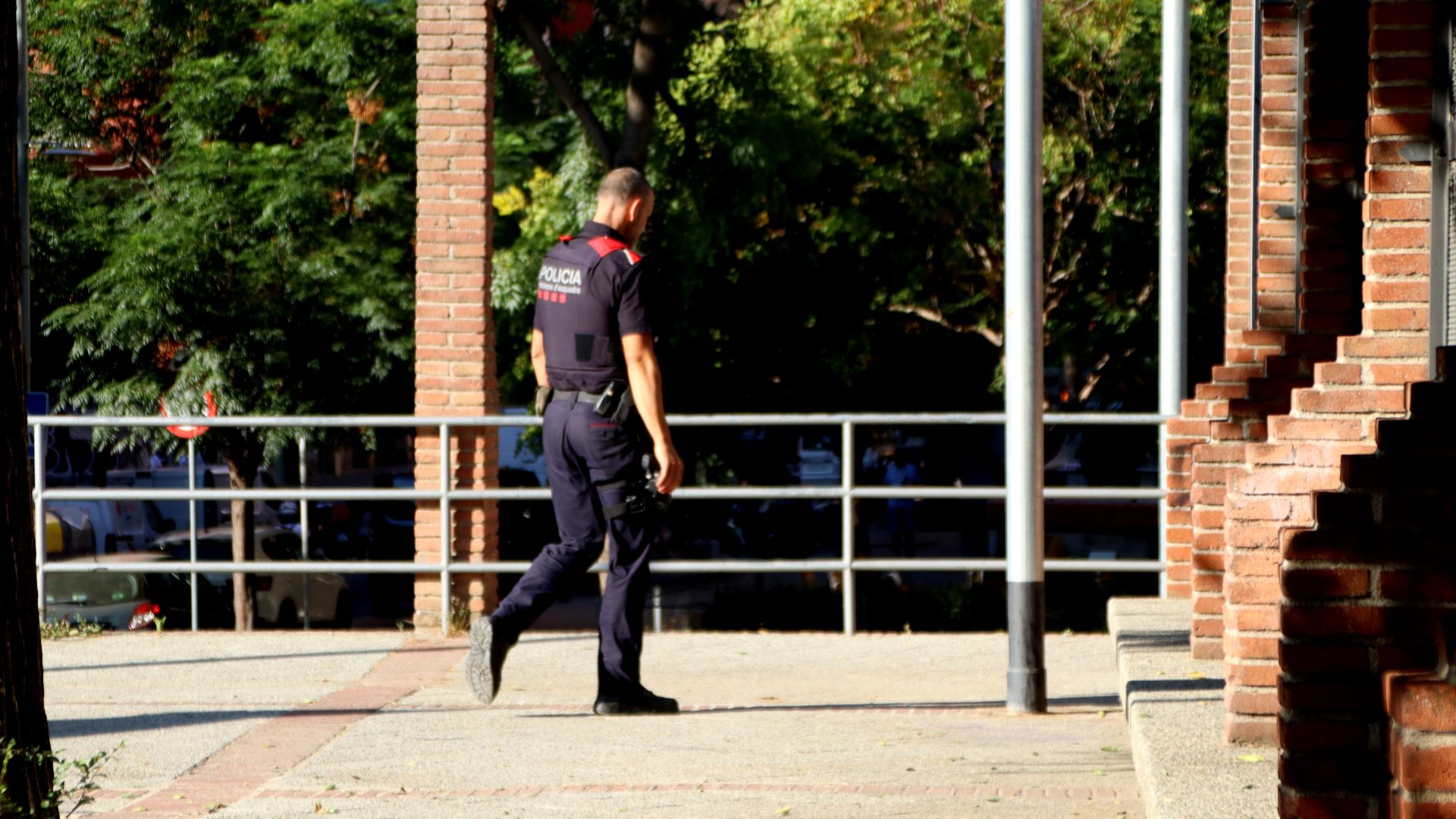 Un detingut per la mort a trets del menor a la Sagrera | armes, detencions, menors, mort, Mossos d'Esquadra