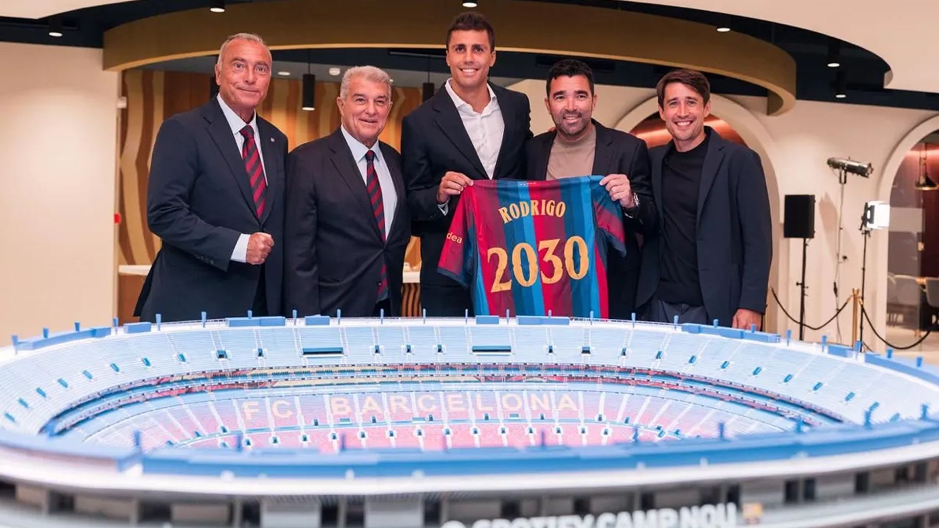 Oficial | Rodri ja és blaugrana: "El Barça era la meva primera opció" | FC Barcelona, mercat de fitxatges, Primera Divisió