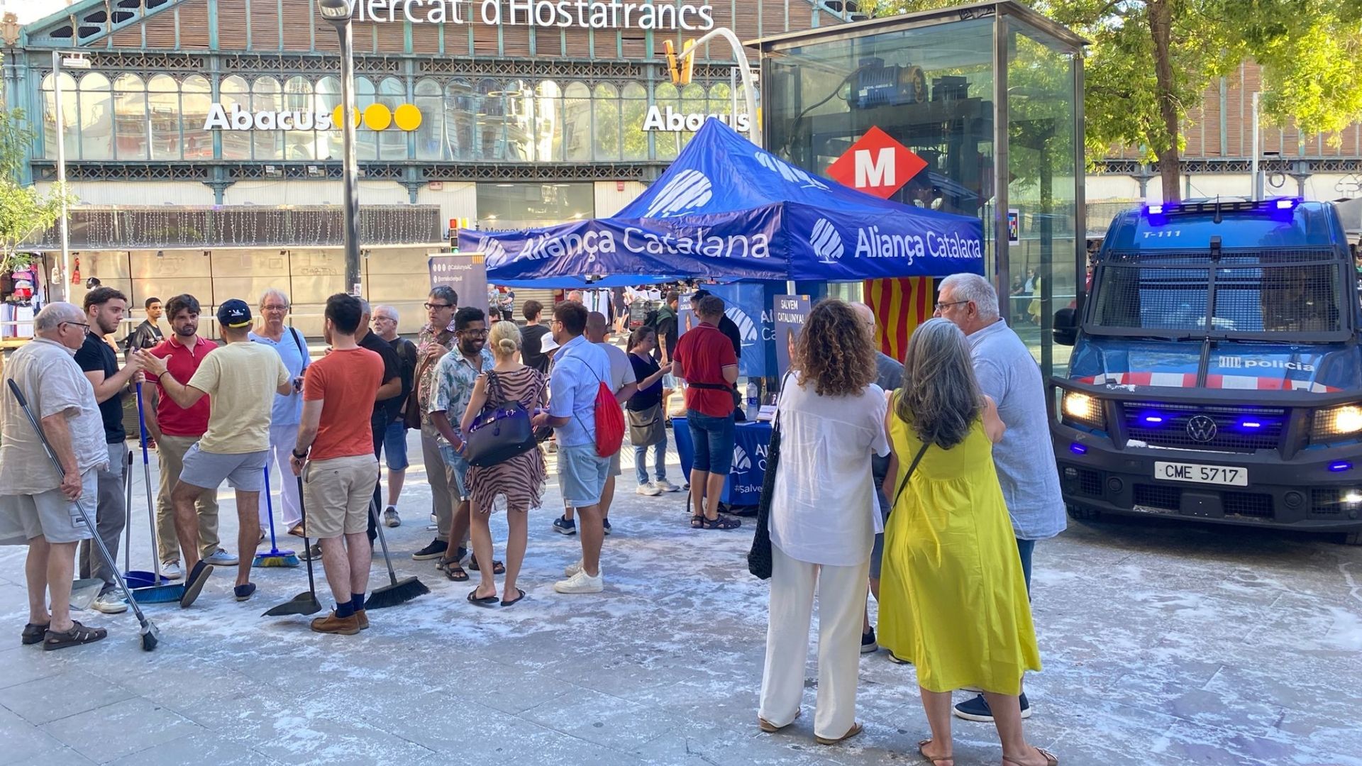 Carpa Aliança Catalana a Hostafrancs