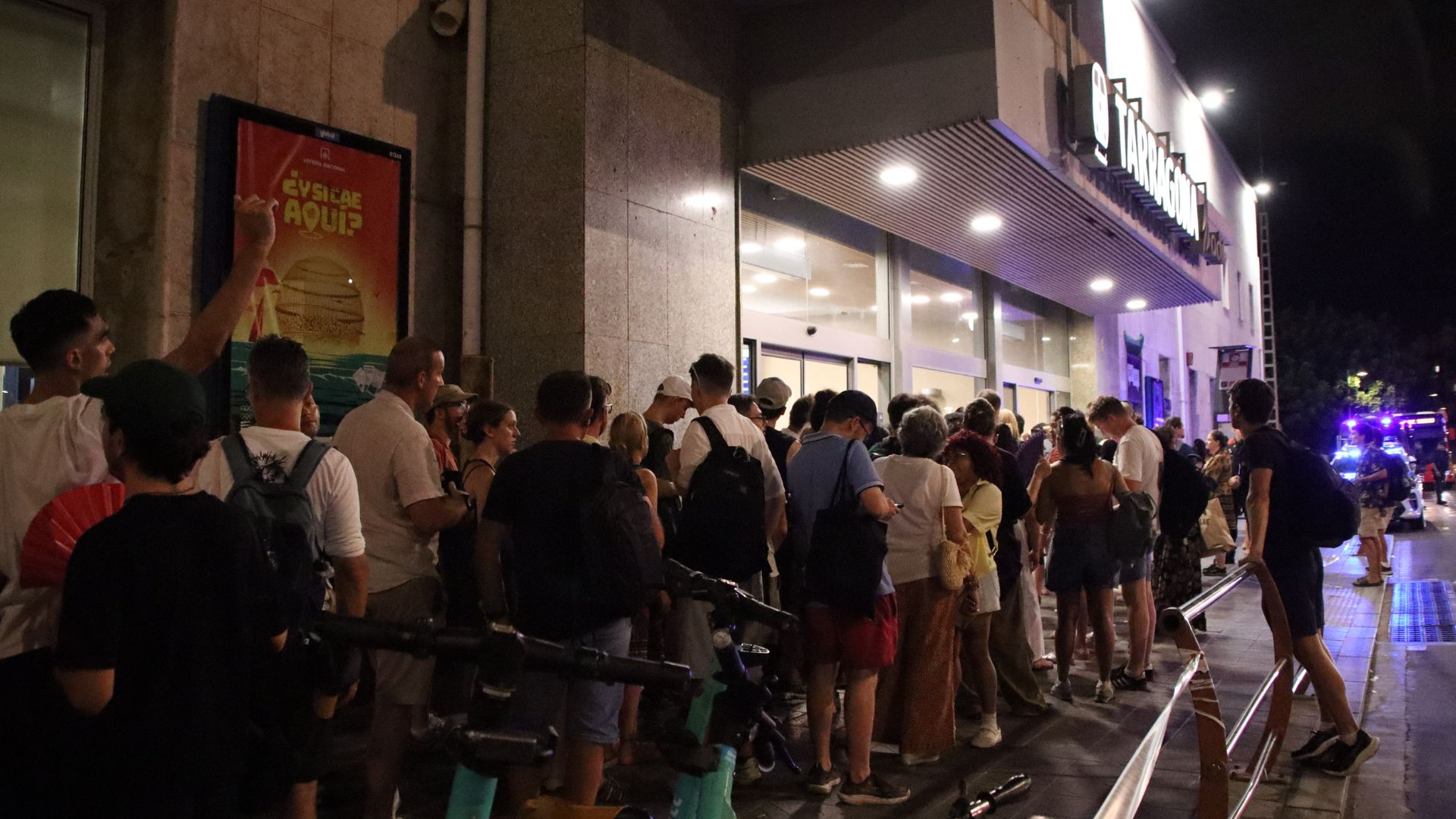 El govern admet el col·lapse a Rodalies per l'eclipsi i creu que la comunicació va ser inadequada | eclipsi, Rodalies, tren