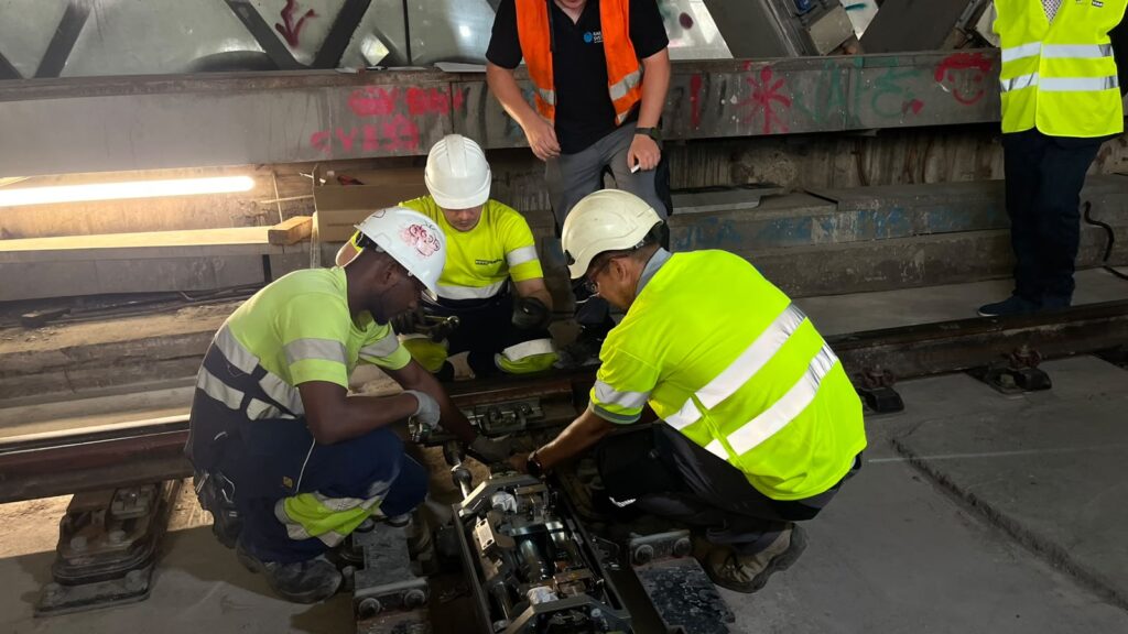 Les obres de l'L1 encaren la recta final després de renovar 2,1 km de via | Laia Bonet, metro, obres, TMB