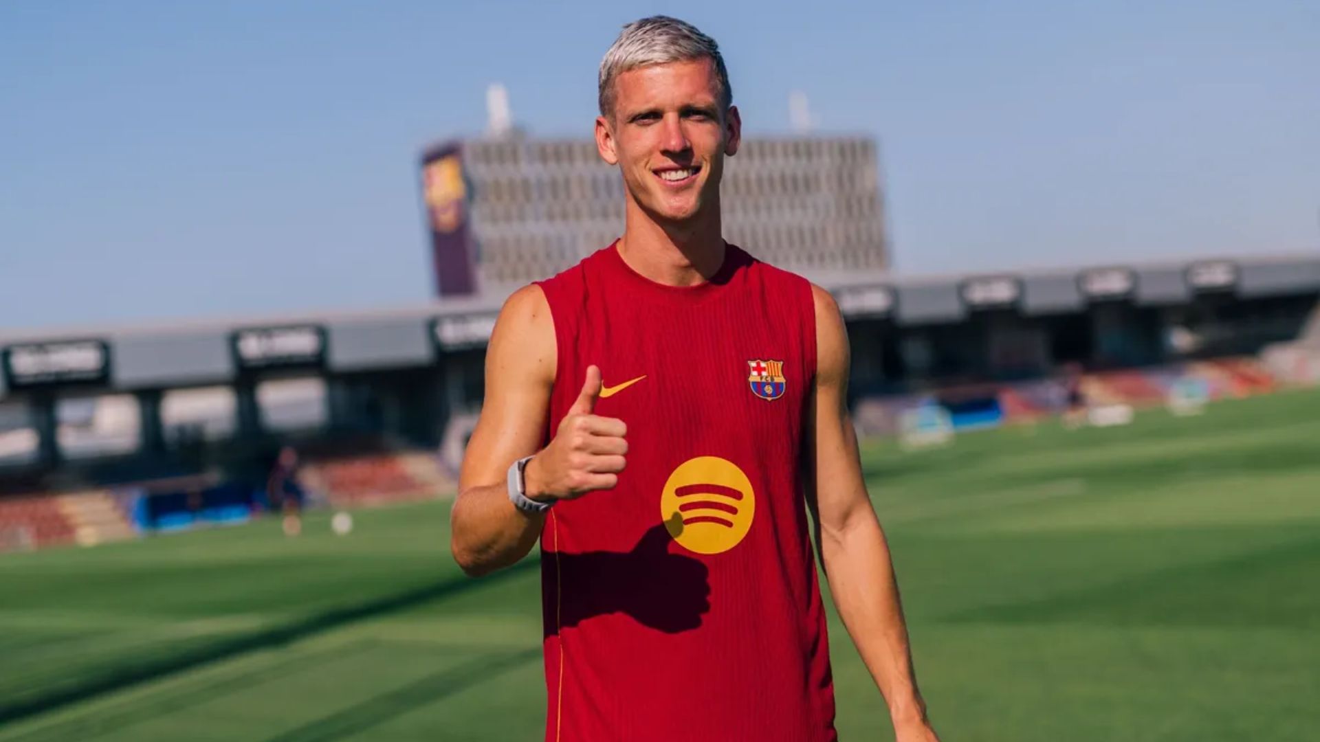 Dani Olmo entrena Barça