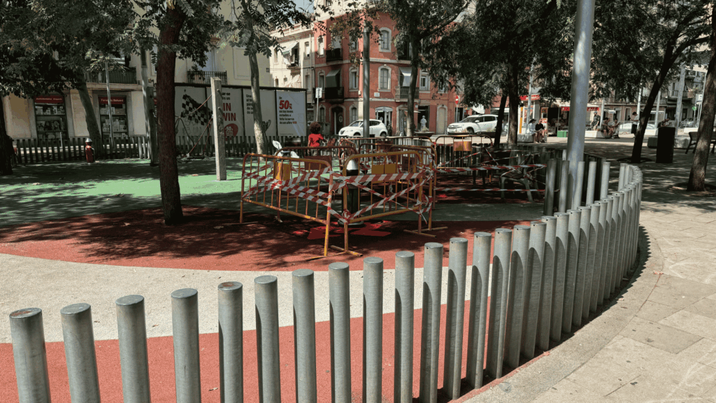 El Ayuntamiento invertirá 1,2 millones de euros para transformar la Plaça del Poeta Boscà en Barceloneta | Jaume Collboni, obra, remodelación