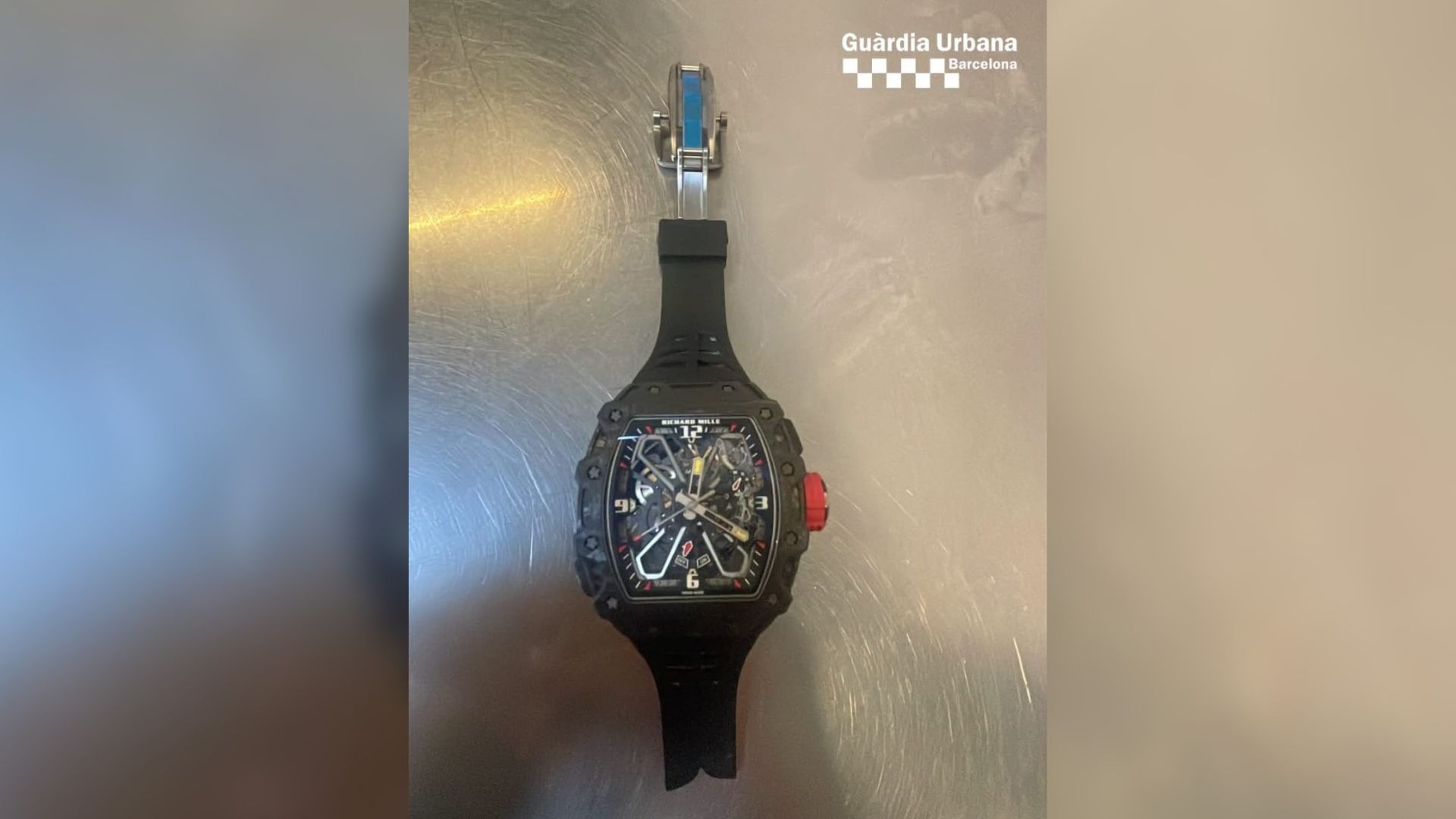 Un agent fora de servei deté el lladre d'un rellotge valorat en 350.000 euros | detencions, Guàrdia Urbana, robatoris