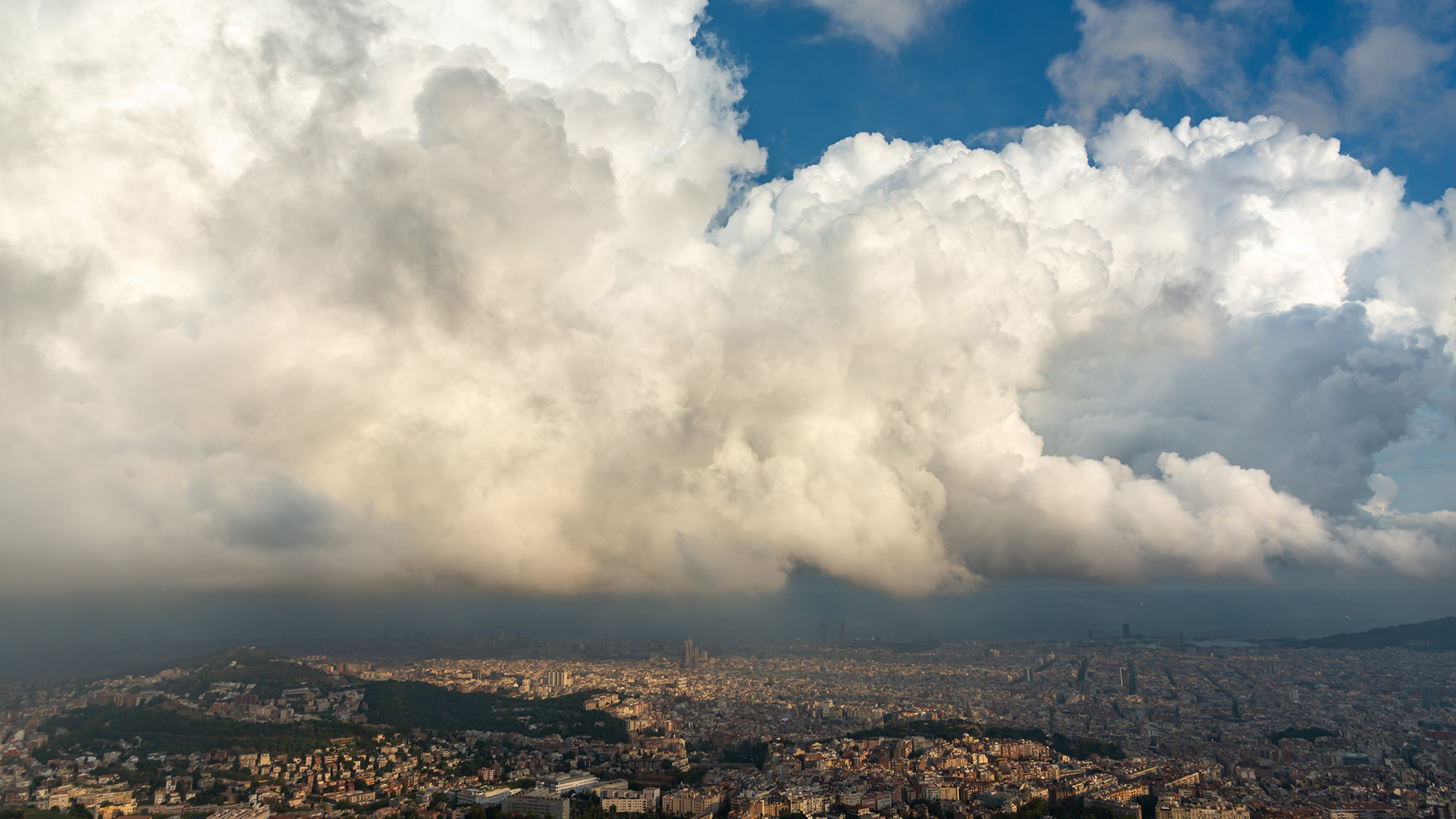 nuvol tempesta alfons puertas barcelona observatori fabra
