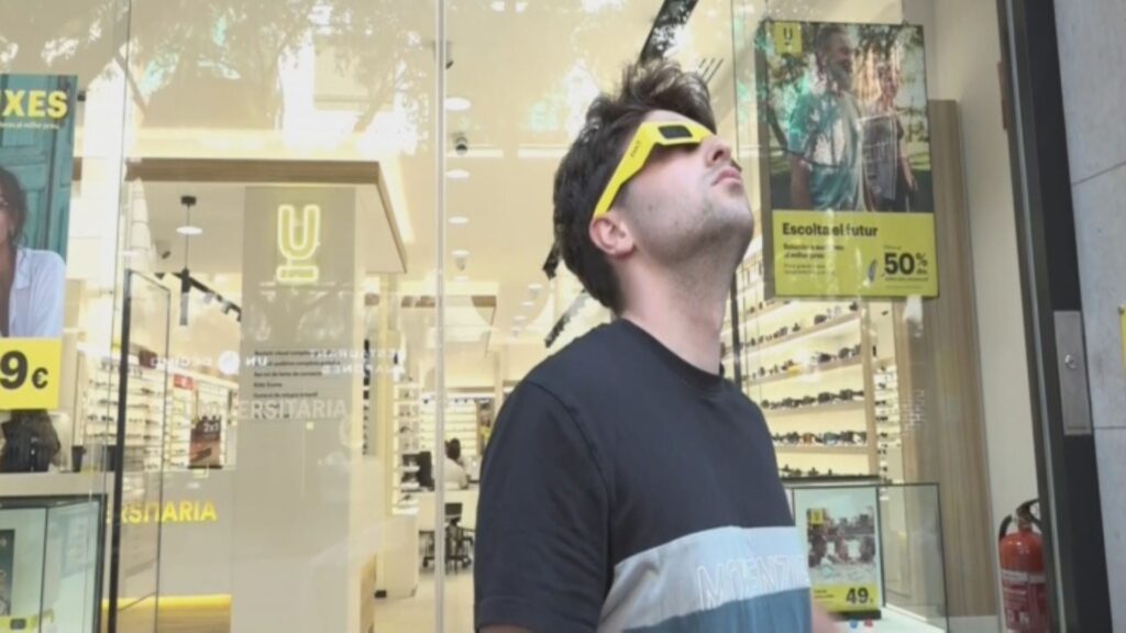 ulleres eclipsi solar 12 agost