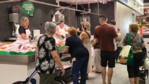 L’efecte del nou Mercat de Montserrat es manté sis mesos després: més clientela i més venda