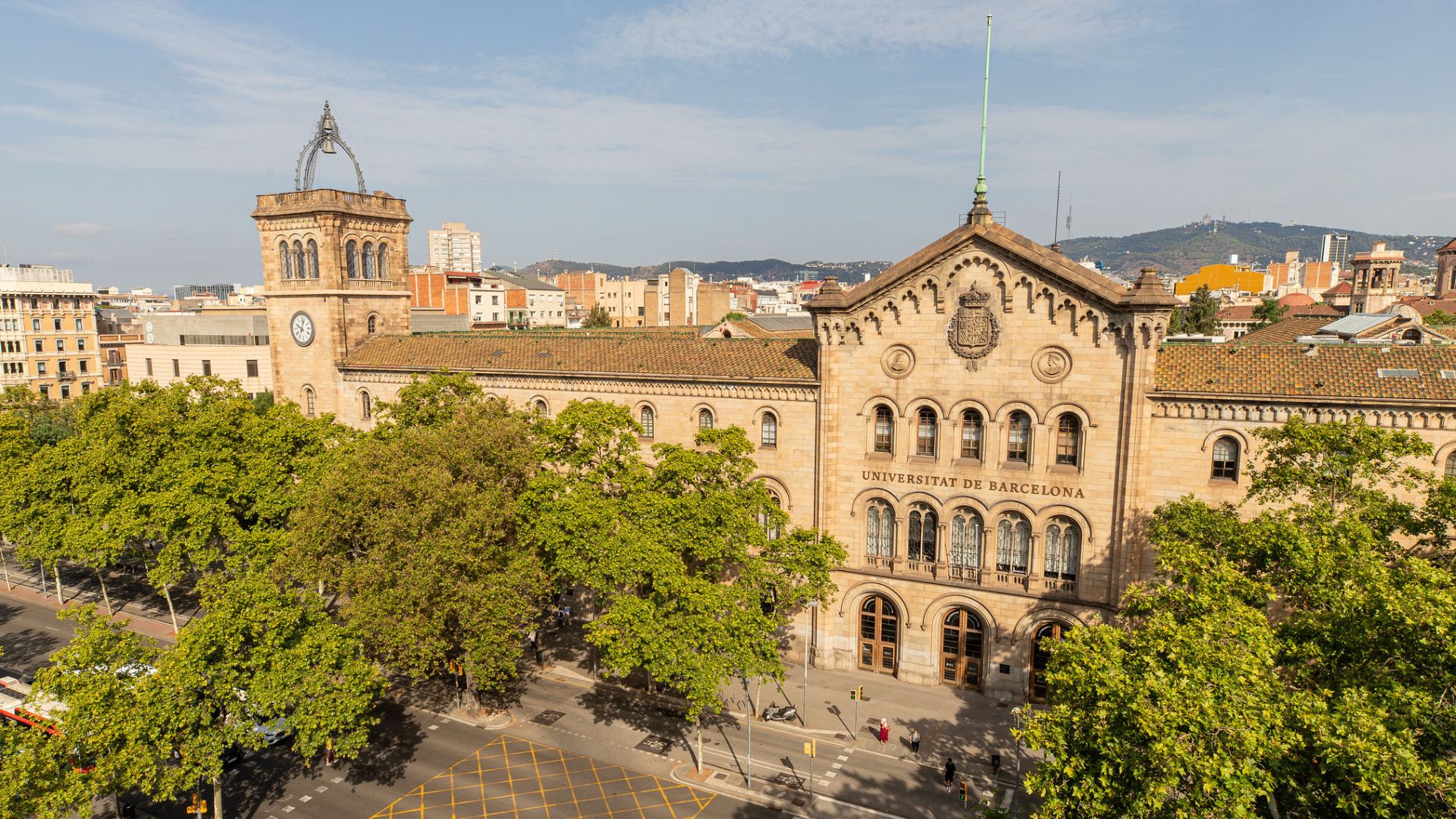 campus UB plaça Universitat