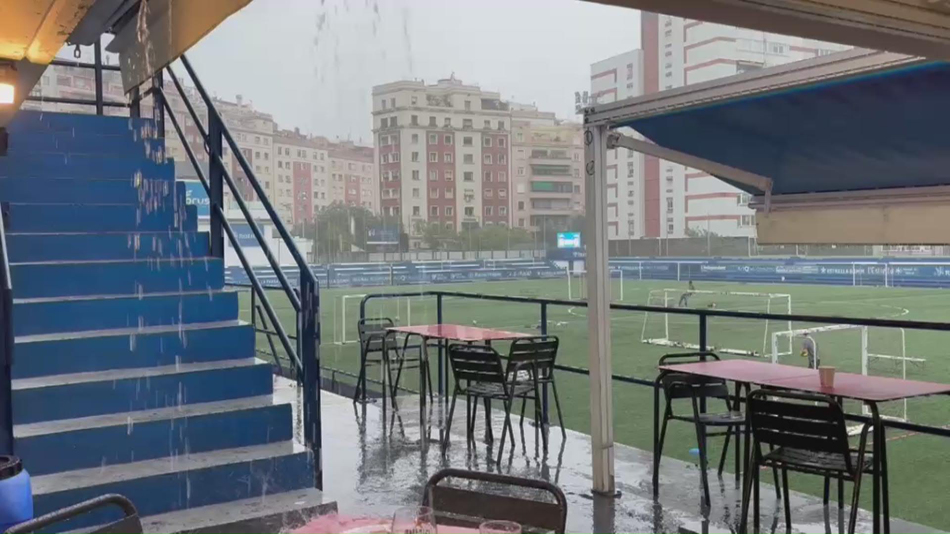 Nou Sardenya amb pluja
